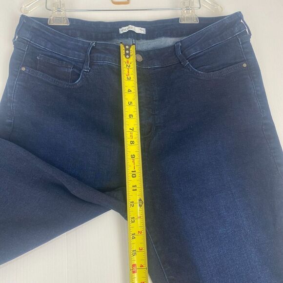 Nine West Jeans Bootcut Denim Women's Size 18 Blue 5-Pocket Mid Rise Medium Wash - Picture 8 of 16